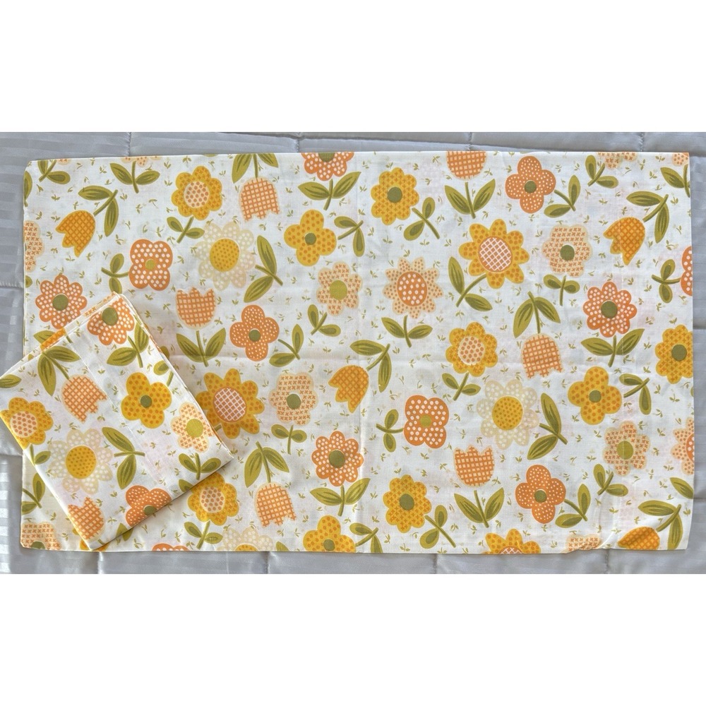 Vintage Tulip Pillowcases Bibb Orange Floral 60s 70s Brady Bunch Groovy Flower